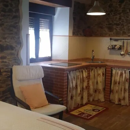 Holiday home Mini Piconeiro Ii *